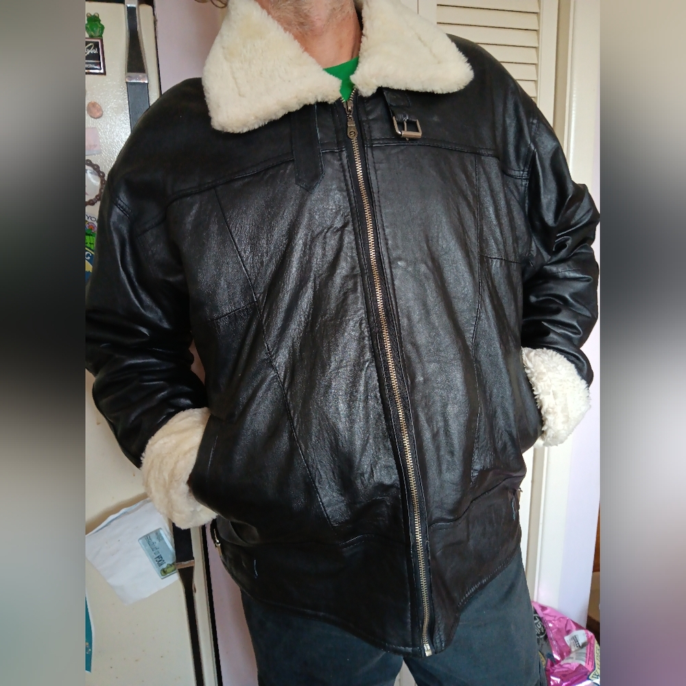 Amir M. Brothers Leather Store Vintage Large Bomber Jacket - Black Lether